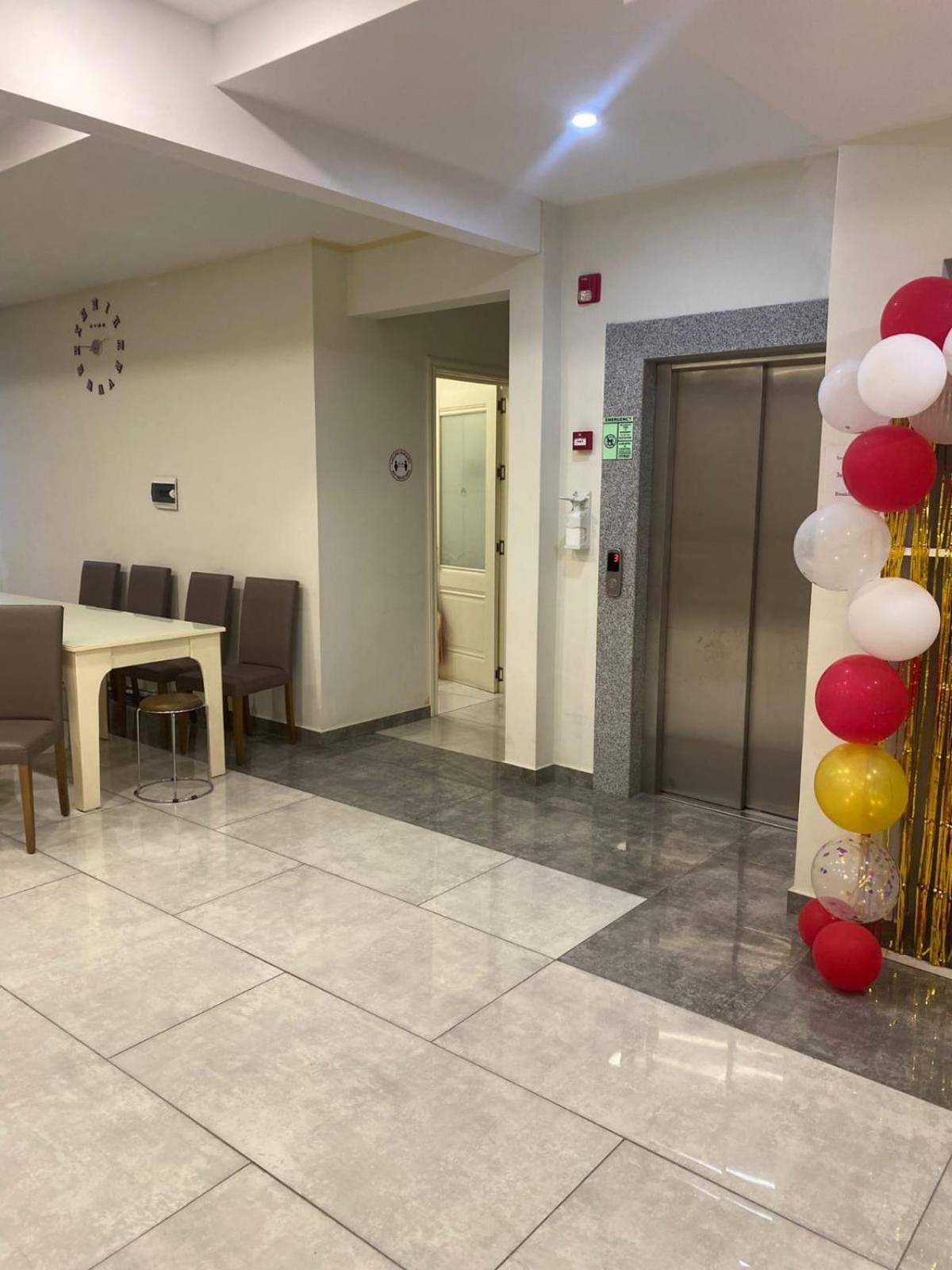 Batumi Hotel المظهر الخارجي الصورة